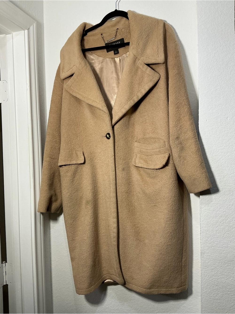 Badgley Mischka Camel Faux-Shearling Teddy Jacket - Picture 4 of 5